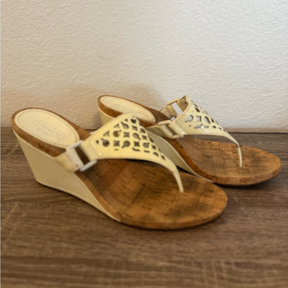Coach Wedge Sandals – White Cutout Thong Slip-On